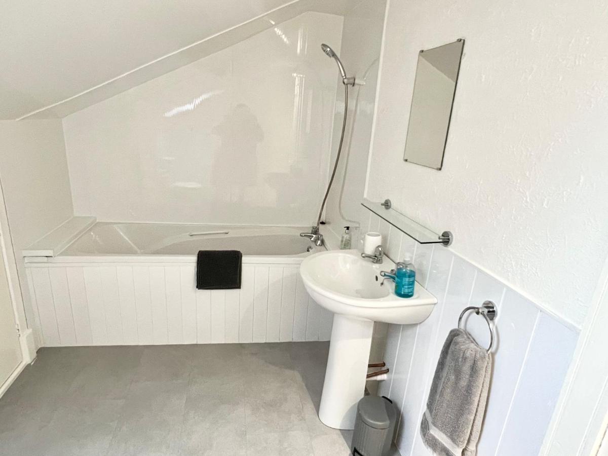 Douglas Street Apartment แนร์น ภายนอก รูปภาพ