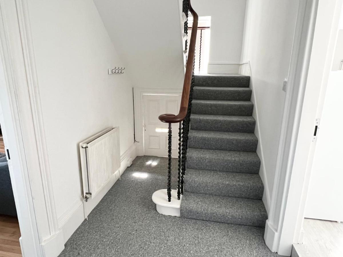 Douglas Street Apartment แนร์น ภายนอก รูปภาพ
